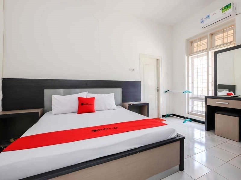 Reddoorz Near Moro Mall Purwokerto Eksteriør billede