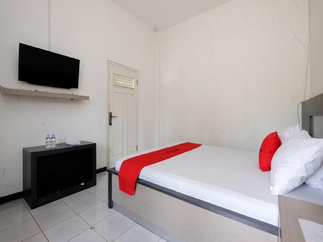 Reddoorz Near Moro Mall Purwokerto Eksteriør billede