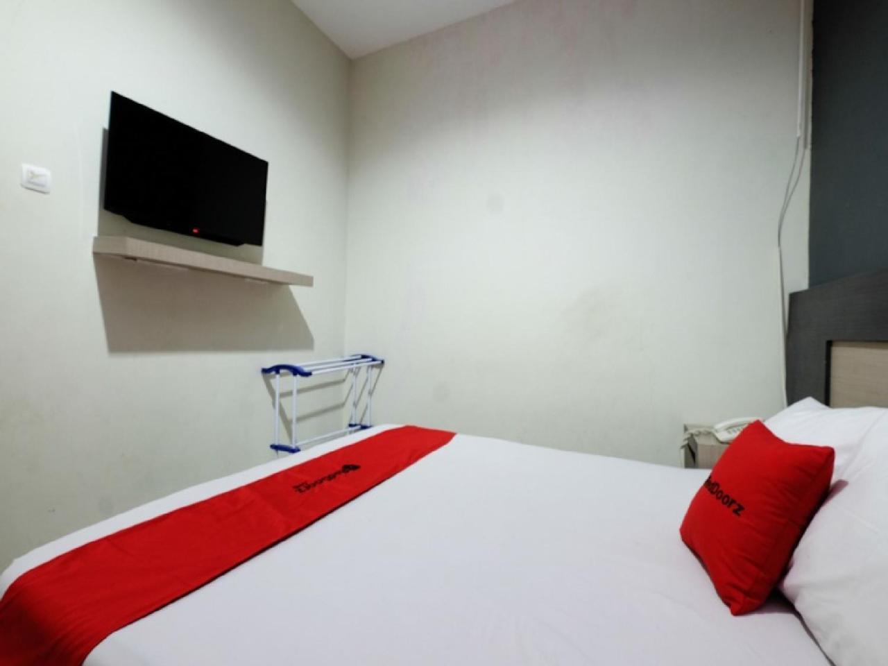 Reddoorz Near Moro Mall Purwokerto Eksteriør billede