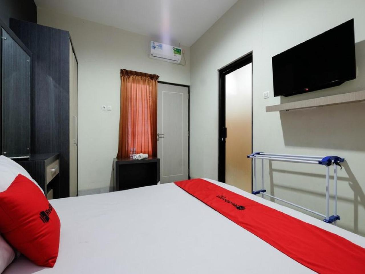 Reddoorz Near Moro Mall Purwokerto Eksteriør billede