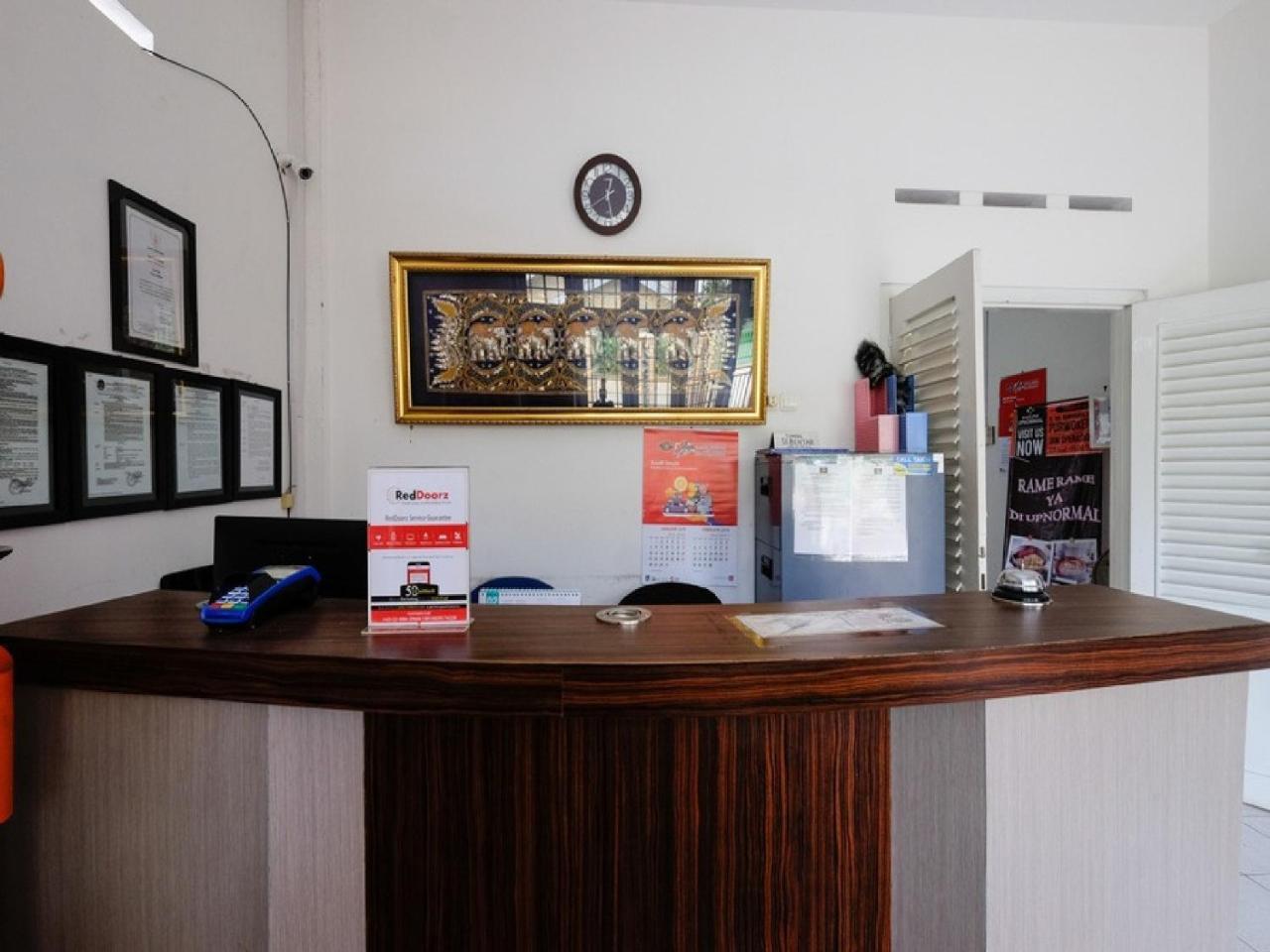 Reddoorz Near Moro Mall Purwokerto Eksteriør billede
